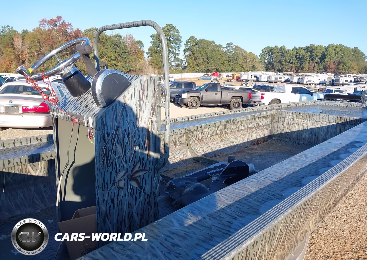 2018 Gator Boat, Trailer & Motor VIN:UBF00011B818 - 5