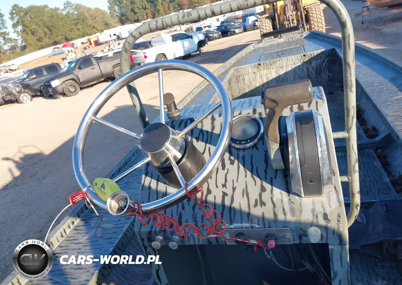 2018 Gator Boat, Trailer & Motor VIN:UBF00011B818 - 7