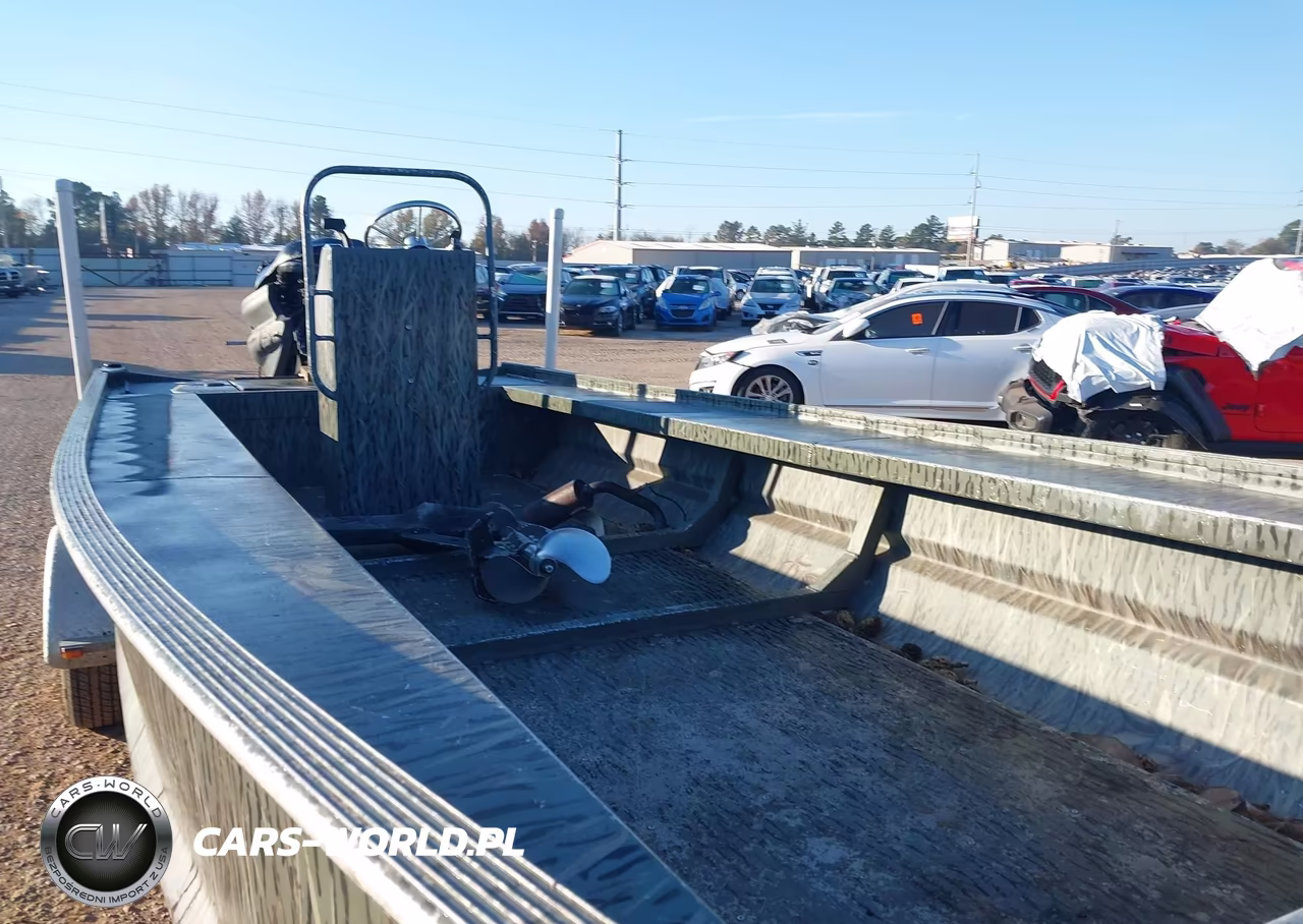 2018 Gator Boat, Trailer & Motor VIN:UBF00011B818 - 8