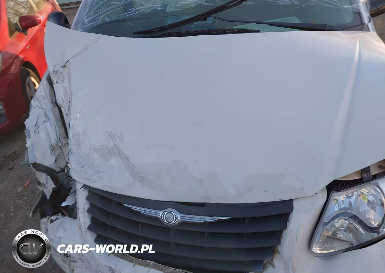 2006 Chrysler Town & Country VIN:1A4GP45R66B748851 - 10