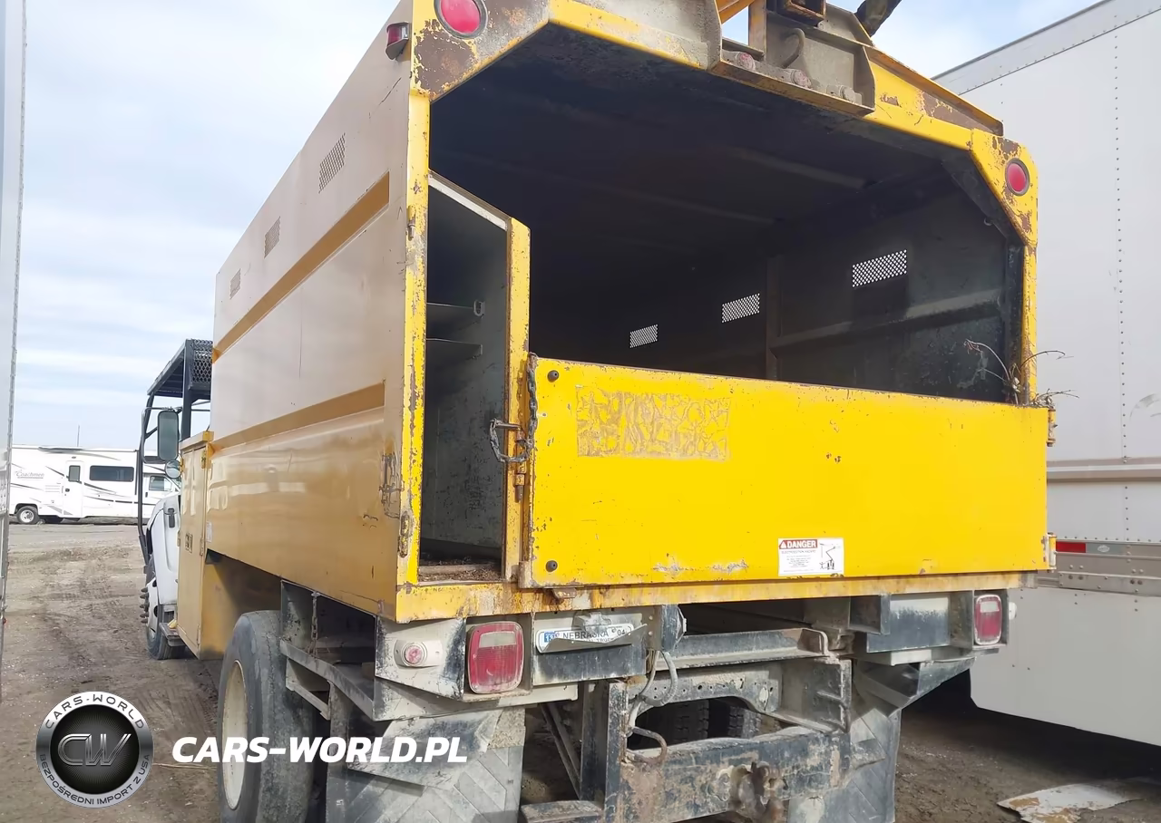 2003 Ford F-750 VIN:3FDNF754X3MB10933 - 3