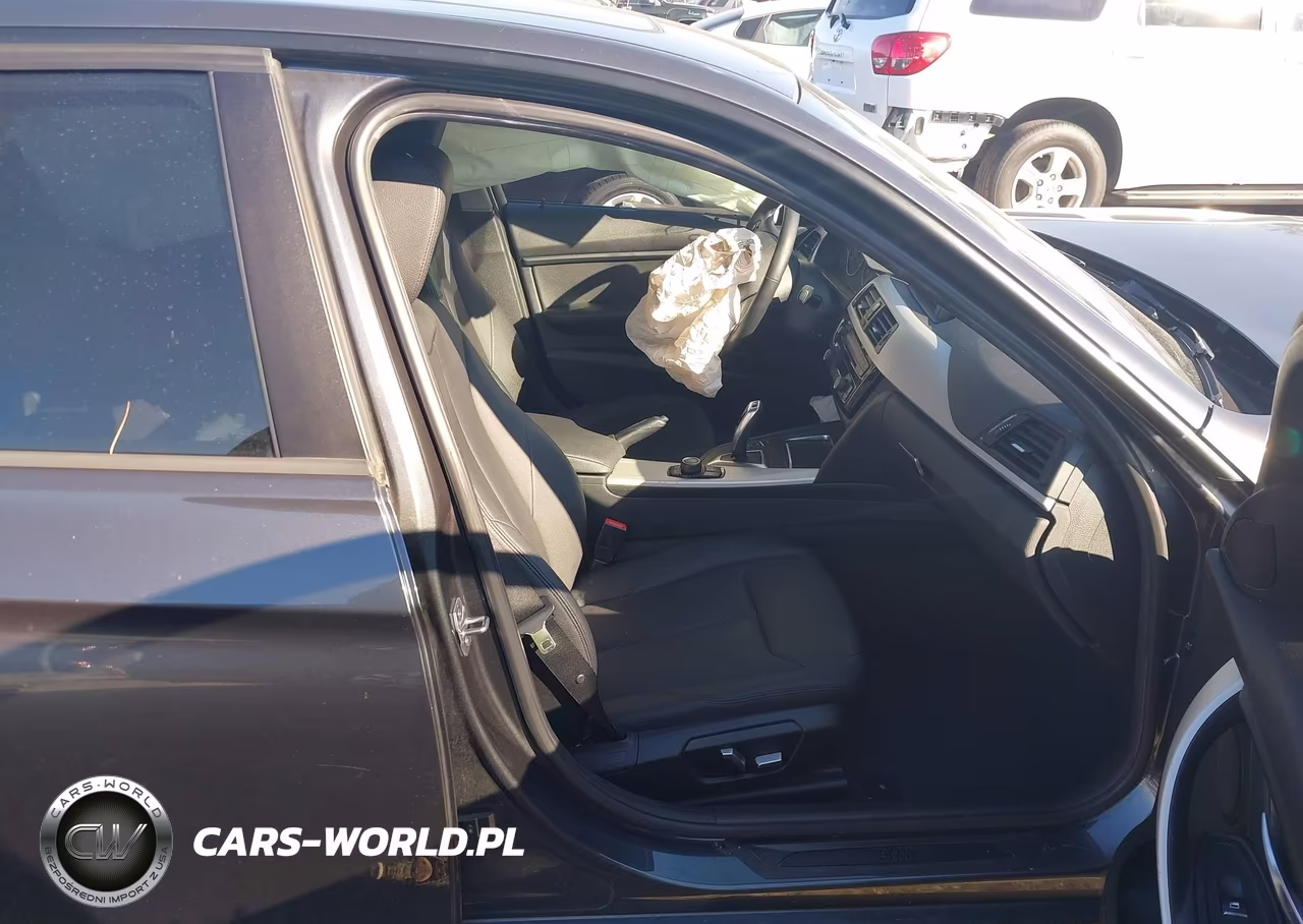2017 BMW 320I VIN:WBA8E1G54HNU14440 - 5