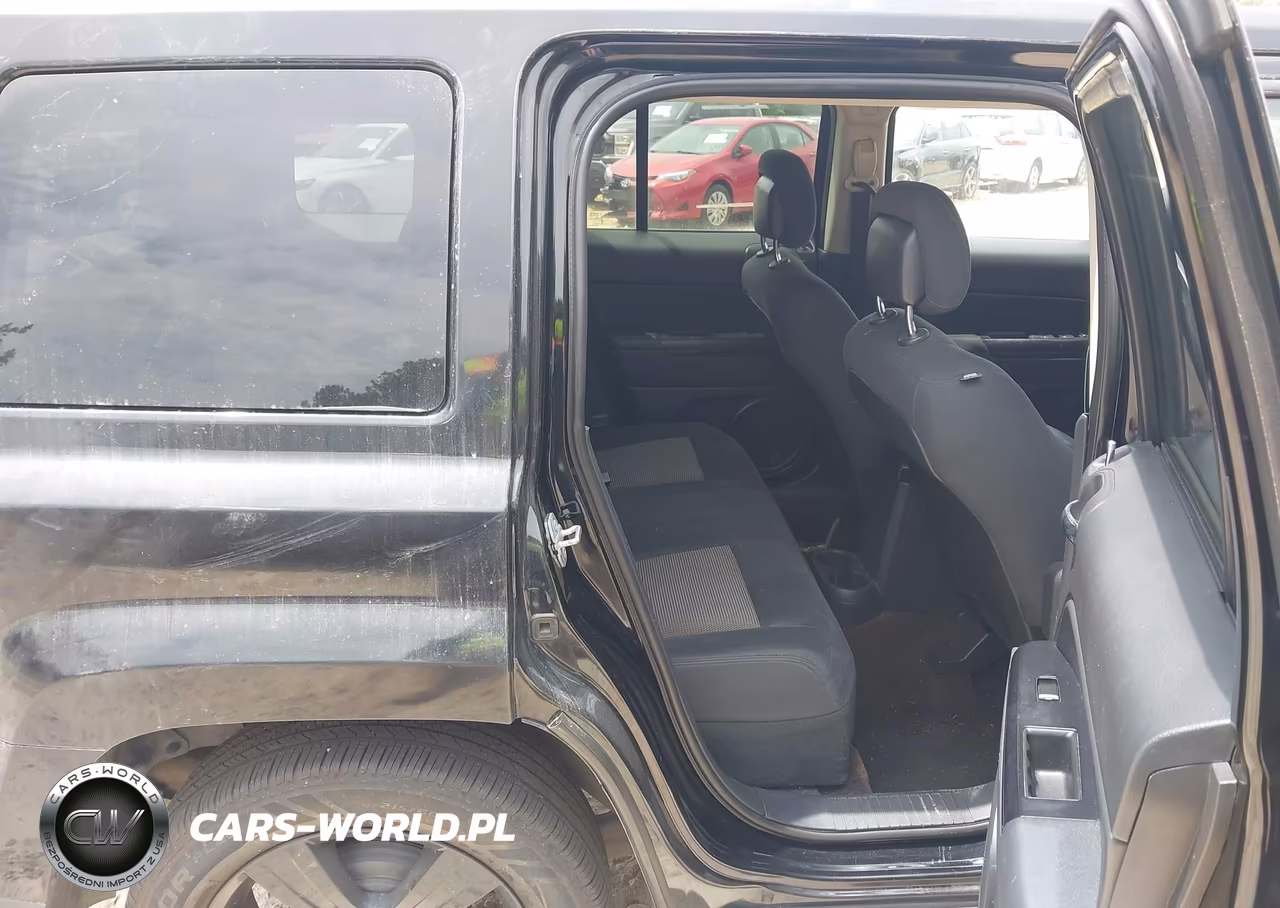 2015 Jeep Patriot Altitude Edition VIN:1C4NJPBA2FD131353 - 8