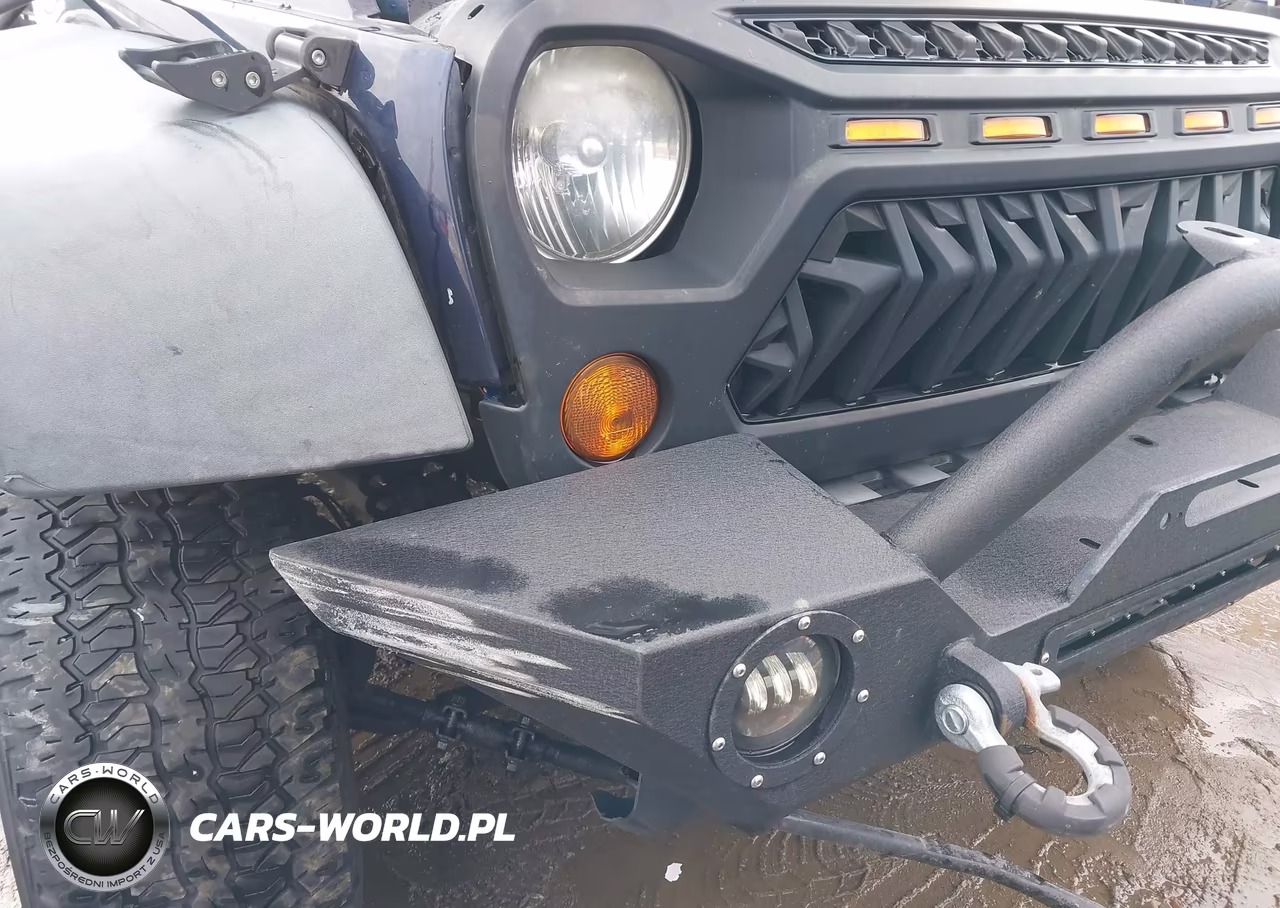 2013 Jeep Wrangler Unlimited Sport VIN:1C4BJWDG5DL524569 - 6