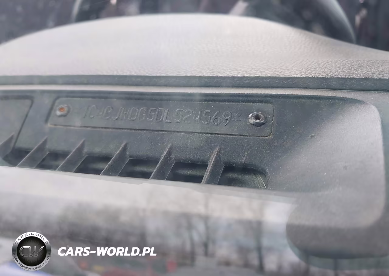 2013 Jeep Wrangler Unlimited Sport VIN:1C4BJWDG5DL524569 - 9