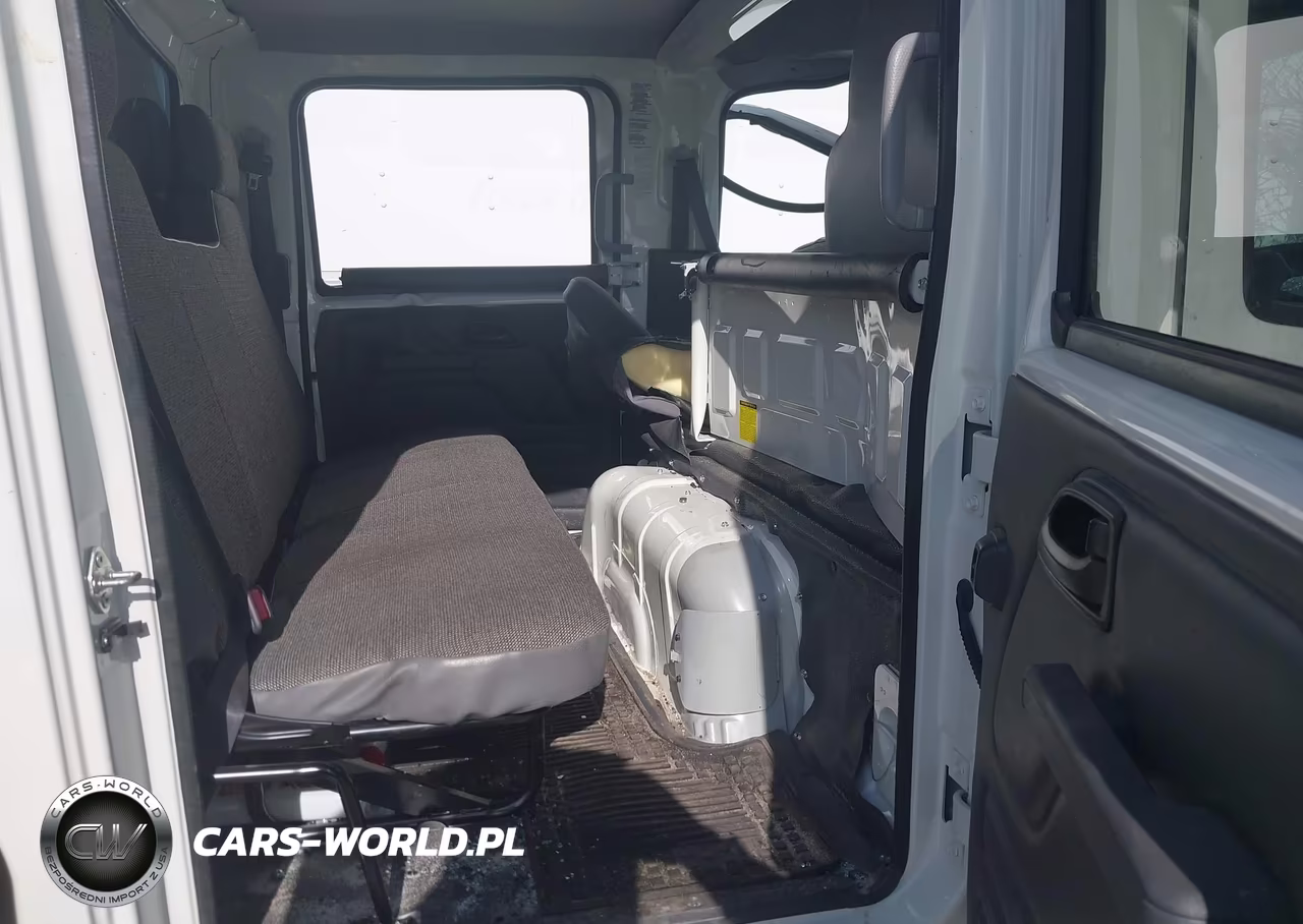 2024 Isuzu Npr Hd VIN:54DC4J1D5RS213208 - 8