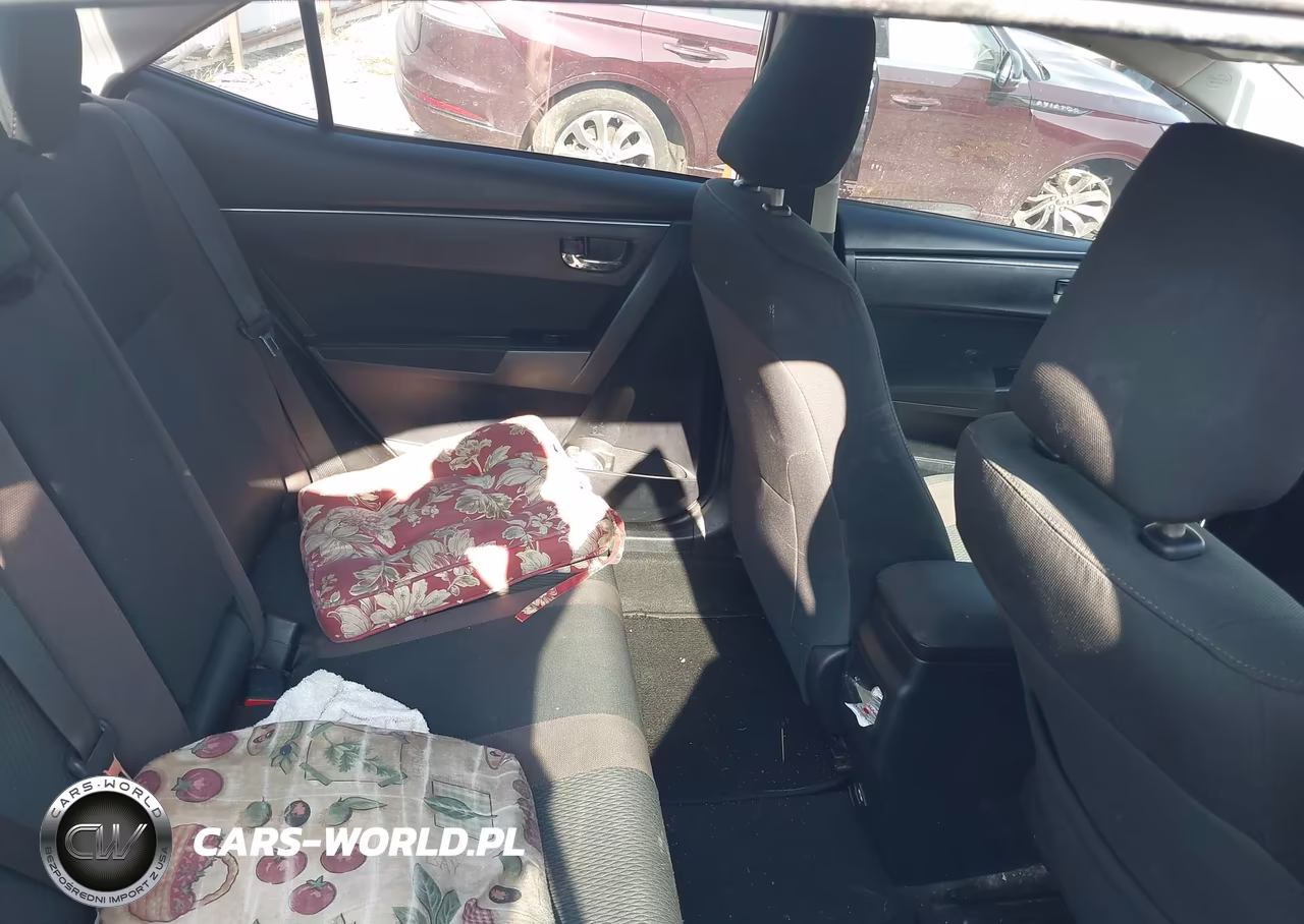2019 Toyota Corolla Le VIN:2T1BURHE4KC221417 - 8