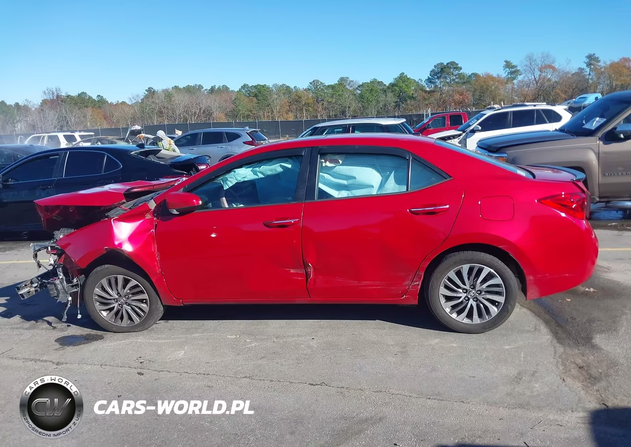 2018 Toyota Corolla Xle VIN:5YFBURHE1JP816692 - 14