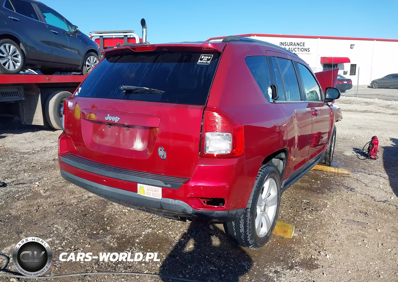 2011 Jeep Compass VIN:1J4NT1FA4BD170564 - 4