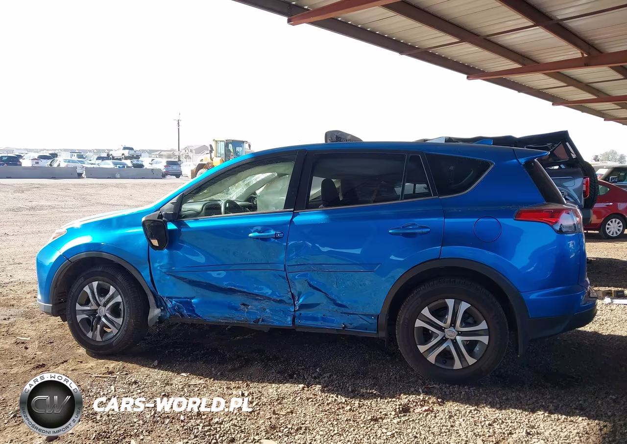 2018 Toyota Rav4 Le VIN:JTMBFREV9JJ256357 - 14