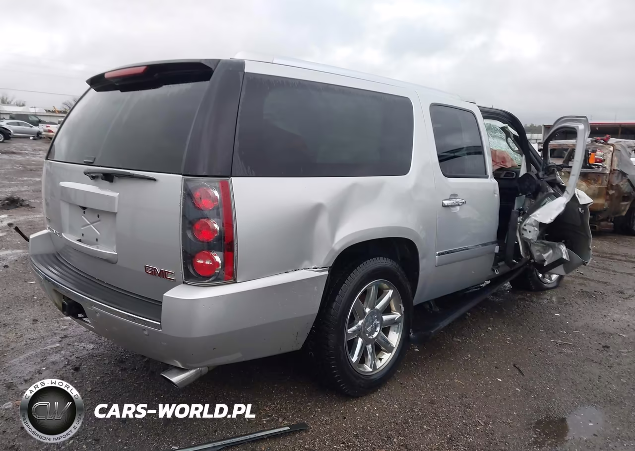 2010 GMC Yukon Xl 1500 Denali VIN:1GKUKMEF3AR119811 - 4