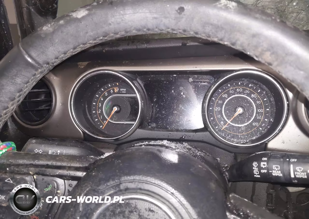 2019 Jeep Wrangler Unlimited Sport S 4X4 VIN:1C4HJXDG5KW577008 - 14