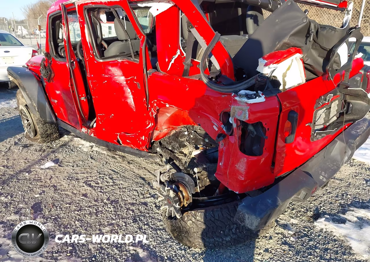 2024 Jeep Wrangler 4-Door Rubicon 4X4 VIN:1C4RJXFG9RW150605 - 3