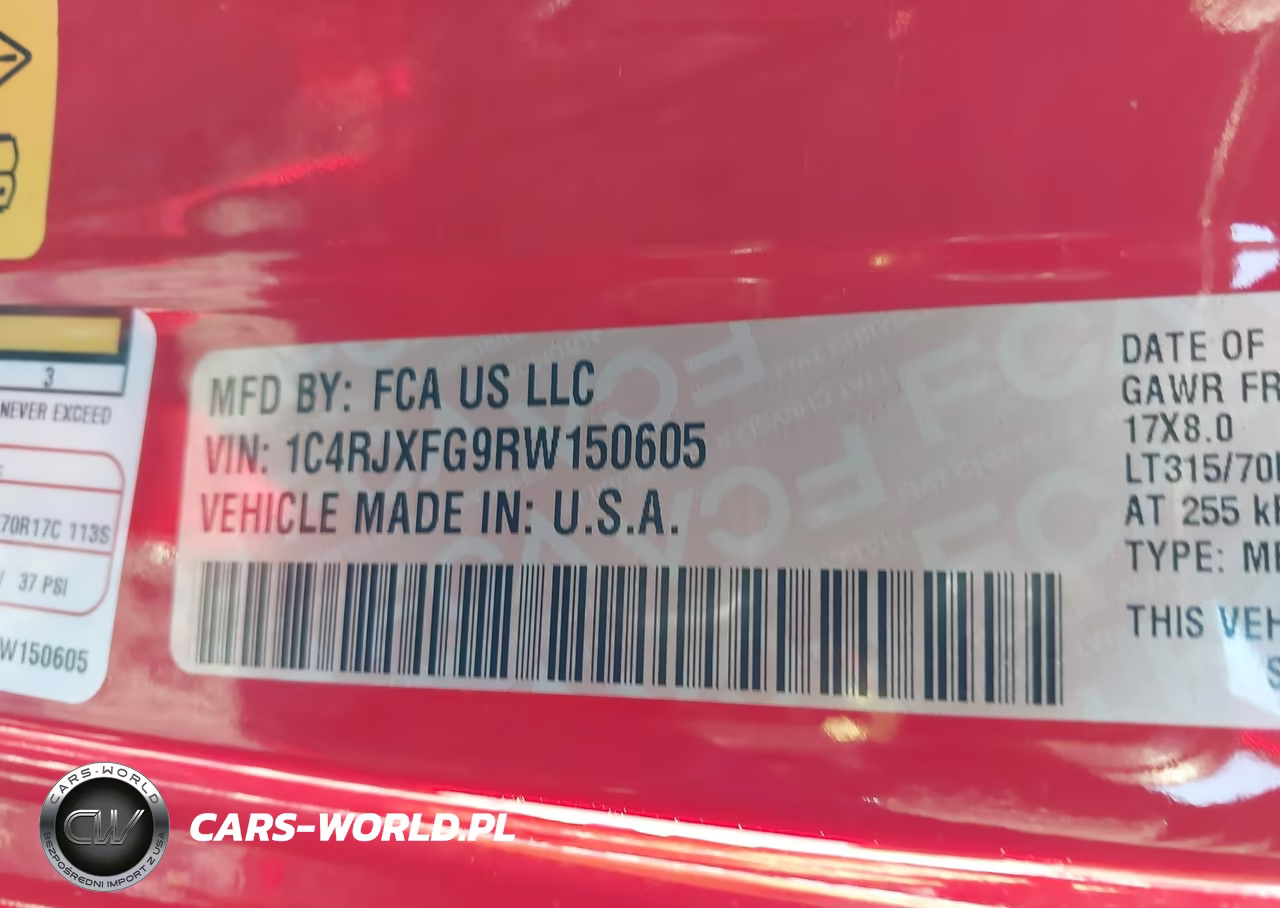 2024 Jeep Wrangler 4-Door Rubicon 4X4 VIN:1C4RJXFG9RW150605 - 9