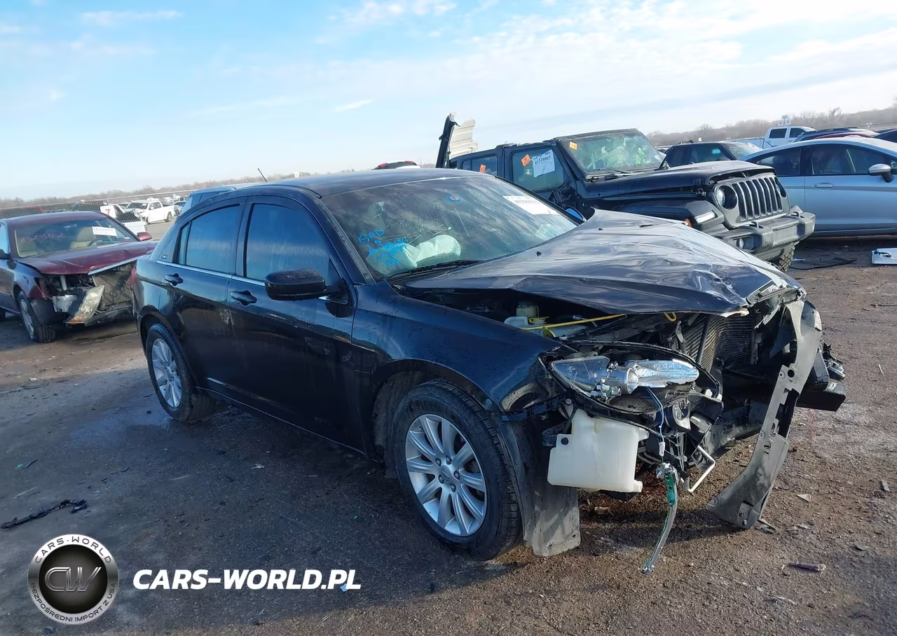 2013 Chrysler 200 Touring – zdjęcie 1 z 16