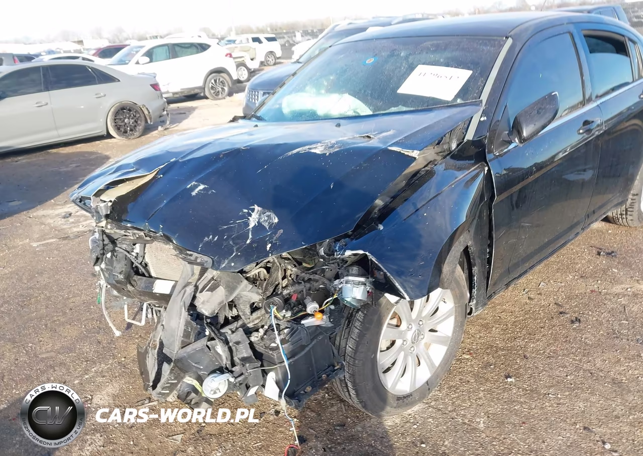 2013 Chrysler 200 Touring VIN:1C3CCBBB9DN611897 - 6