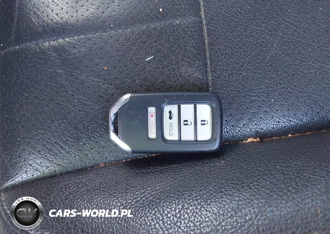 2018 Honda Accord Sedan VIN:1HGCV1F14JA204284 - 11