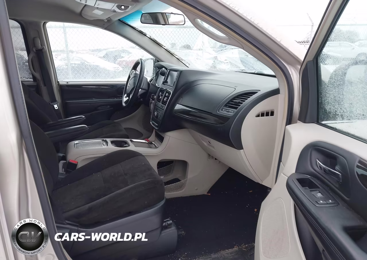 2012 Dodge Grand Caravan Crew VIN:2C4RDGDG6CR380886 - 5