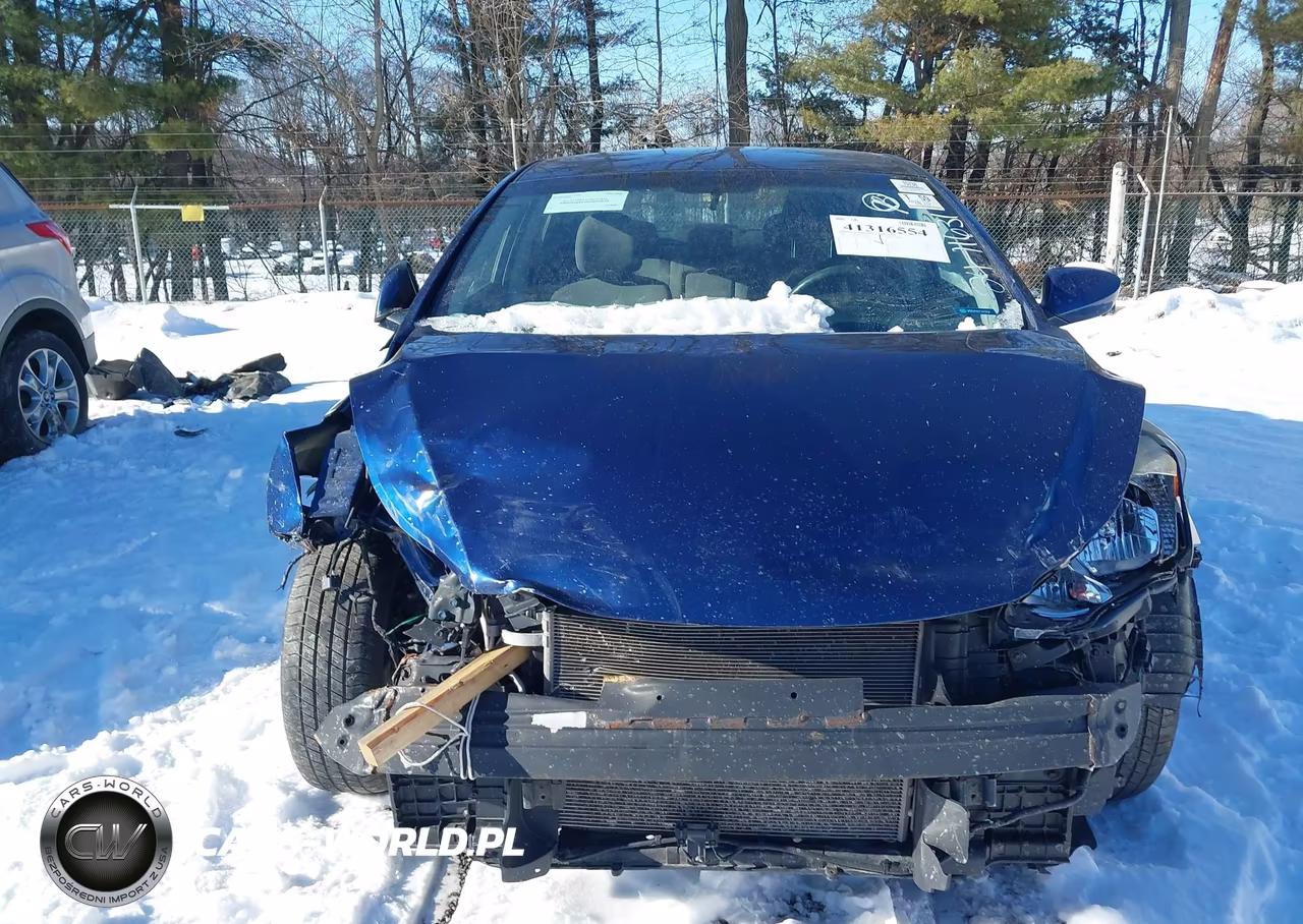 2016 Hyundai Elantra Se VIN:5NPDH4AE4GH674645 - 13