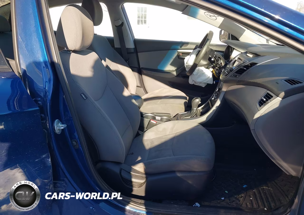 2016 Hyundai Elantra Se VIN:5NPDH4AE4GH674645 - 5