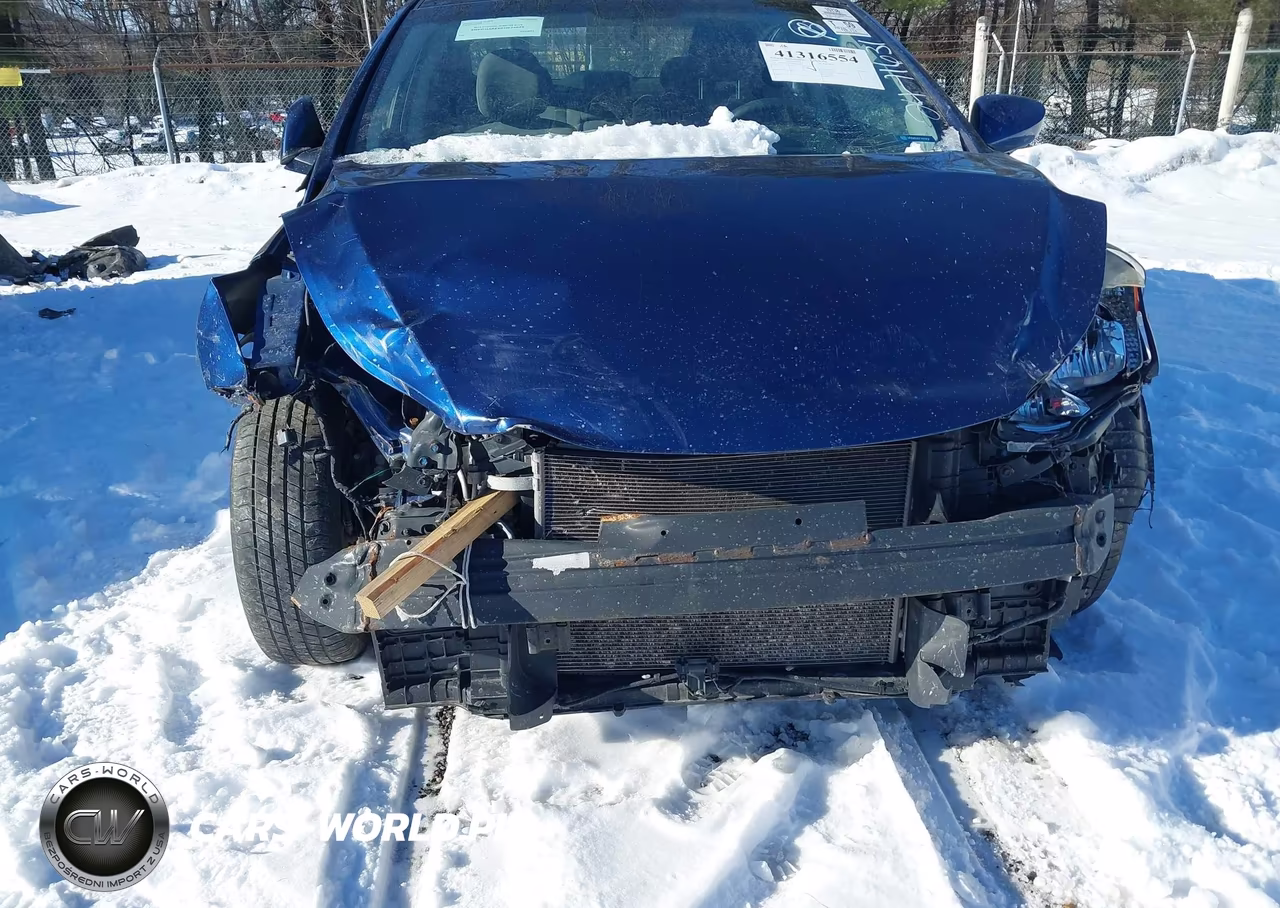 2016 Hyundai Elantra Se VIN:5NPDH4AE4GH674645 - 6