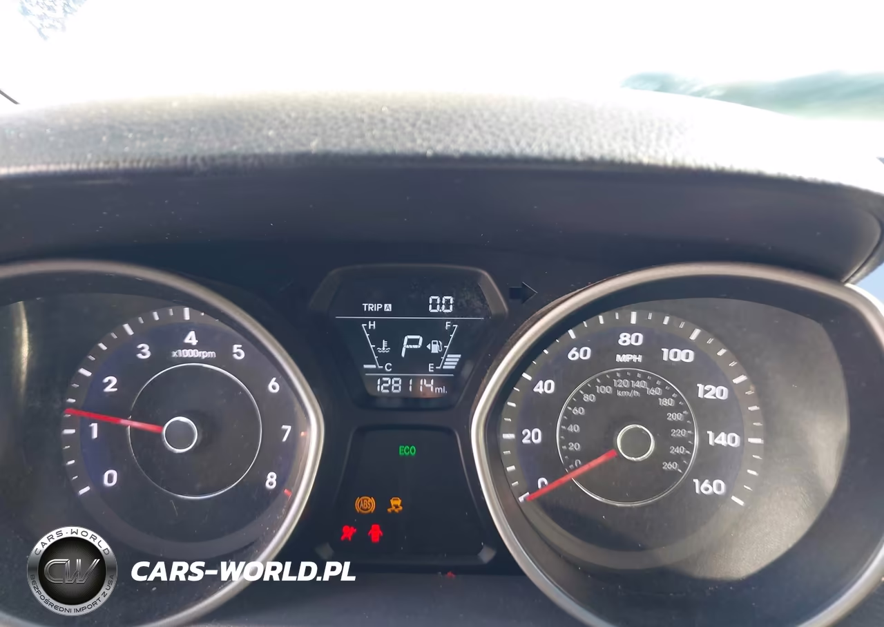 2016 Hyundai Elantra Se VIN:5NPDH4AE4GH674645 - 7