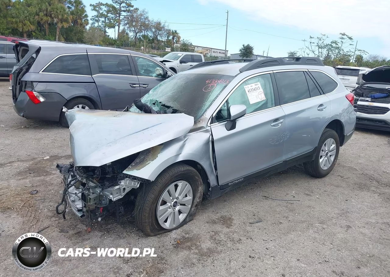 2018 Subaru Outback 2.5I Premium VIN:4S4BSACC8J3393983 - 2