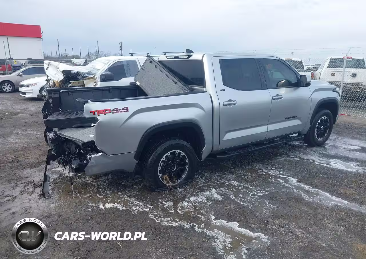 2023 Toyota Tundra Crewmax Sr-Crewmax Sr5 VIN:5TFLA5DB1PX097696 - 4
