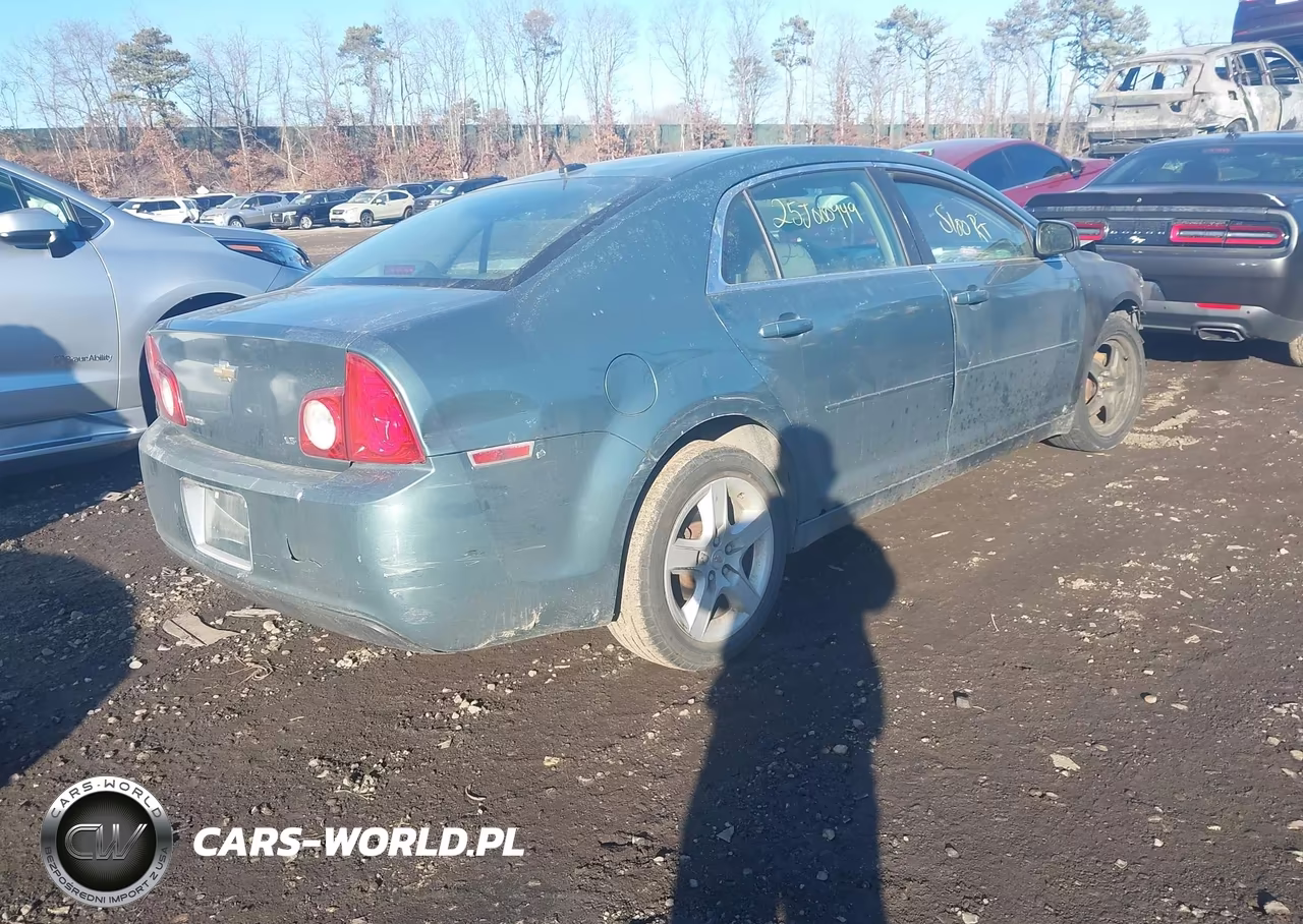 2009 Chevrolet Malibu Ls VIN:1G1ZG57B494200093 - 4