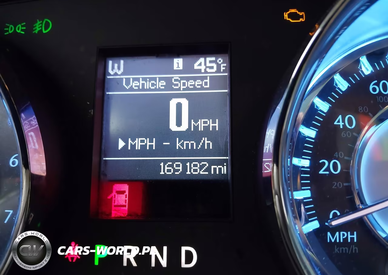 2011 Chrysler 300C VIN:2C3CA6CT6BH528891 - 15