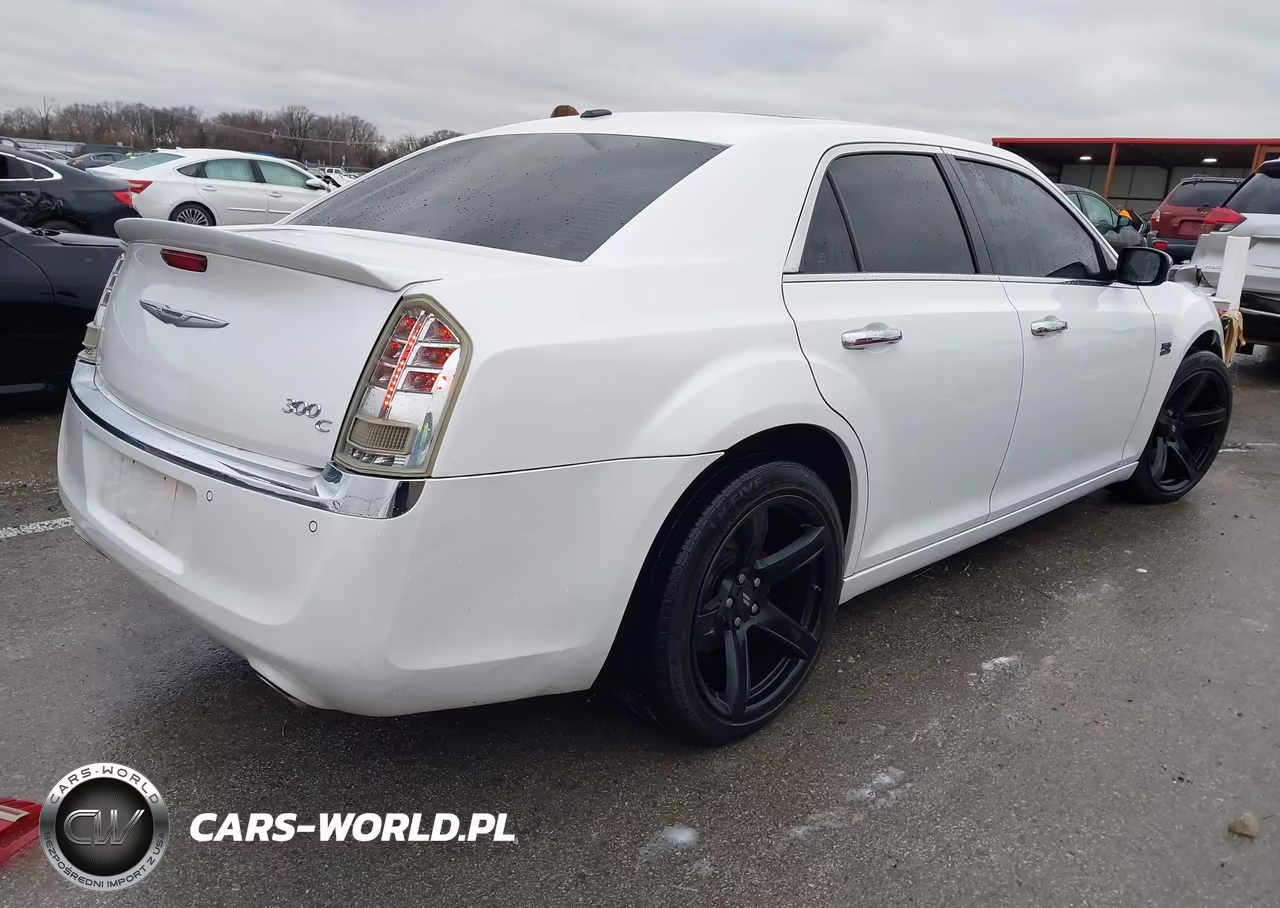 2011 Chrysler 300C VIN:2C3CA6CT6BH528891 - 4