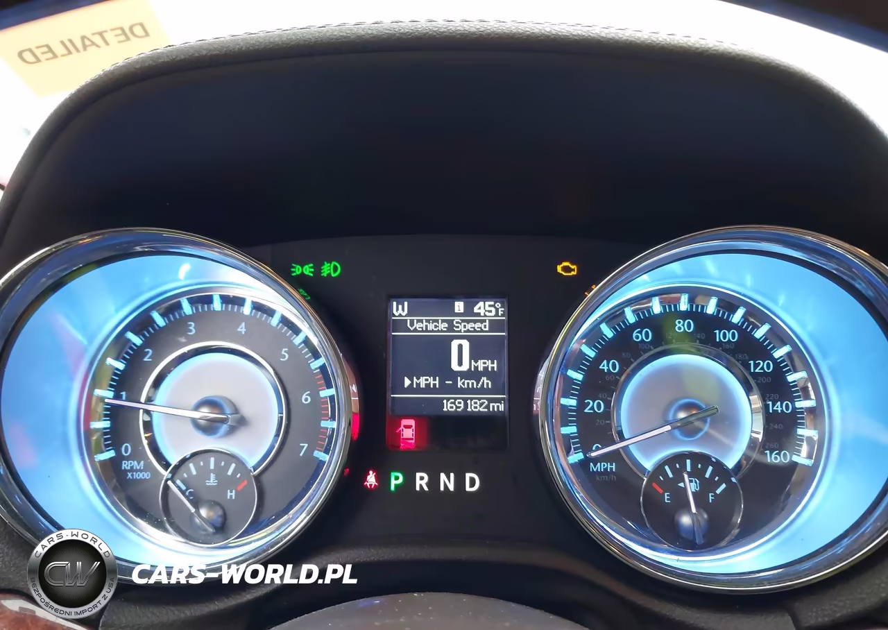 2011 Chrysler 300C VIN:2C3CA6CT6BH528891 - 7