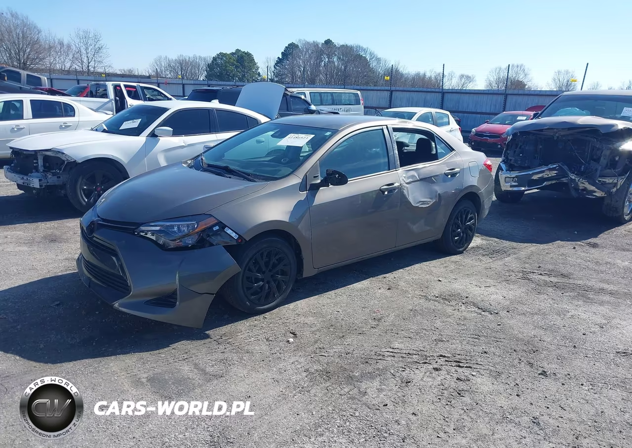 2017 Toyota Corolla Le VIN:2T1BURHE5HC848409 - 2
