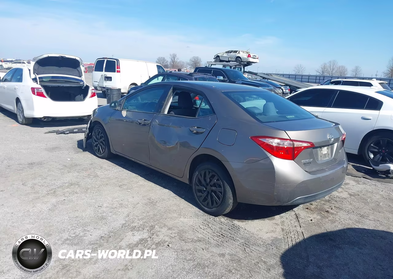 2017 Toyota Corolla Le VIN:2T1BURHE5HC848409 - 3