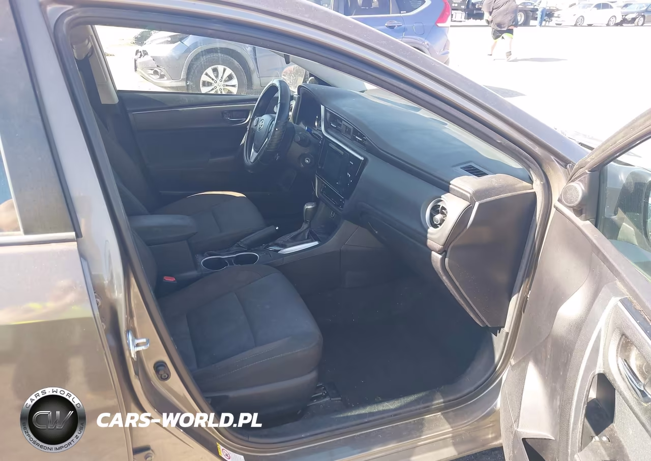 2017 Toyota Corolla Le VIN:2T1BURHE5HC848409 - 5