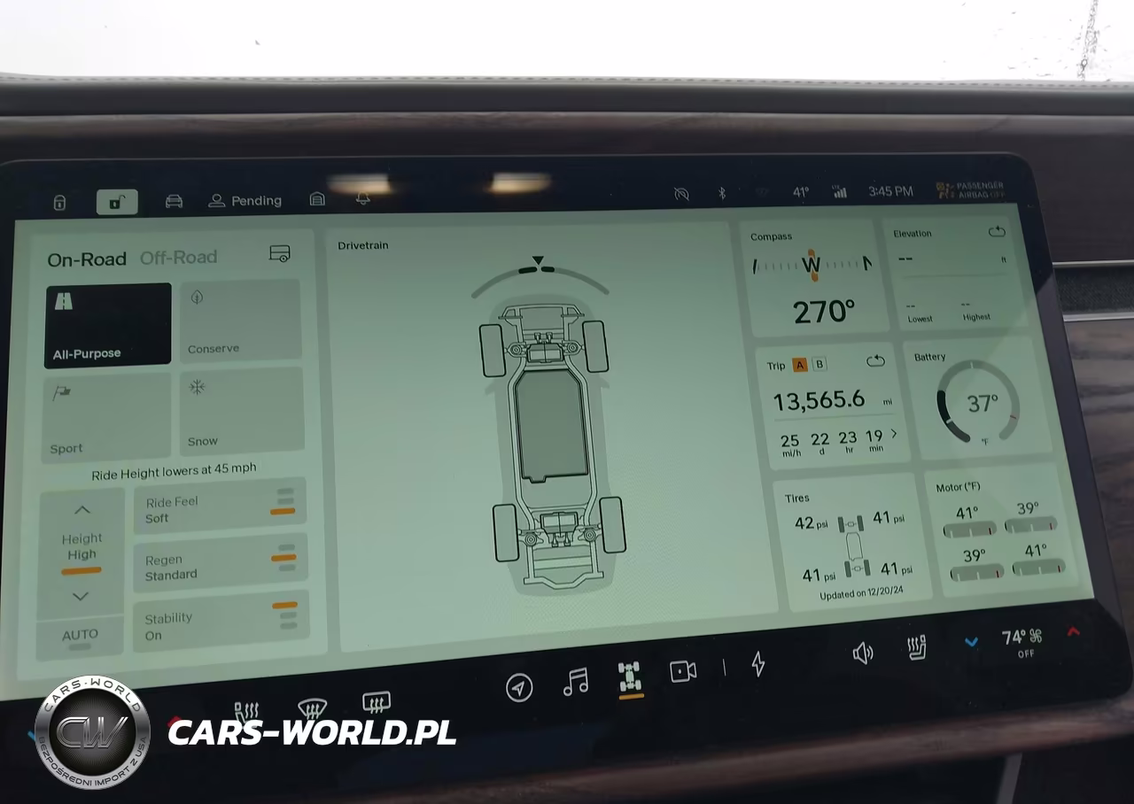 2022 Rivian R1T Adventure VIN:7FCTGAAA7NN016514 - 7