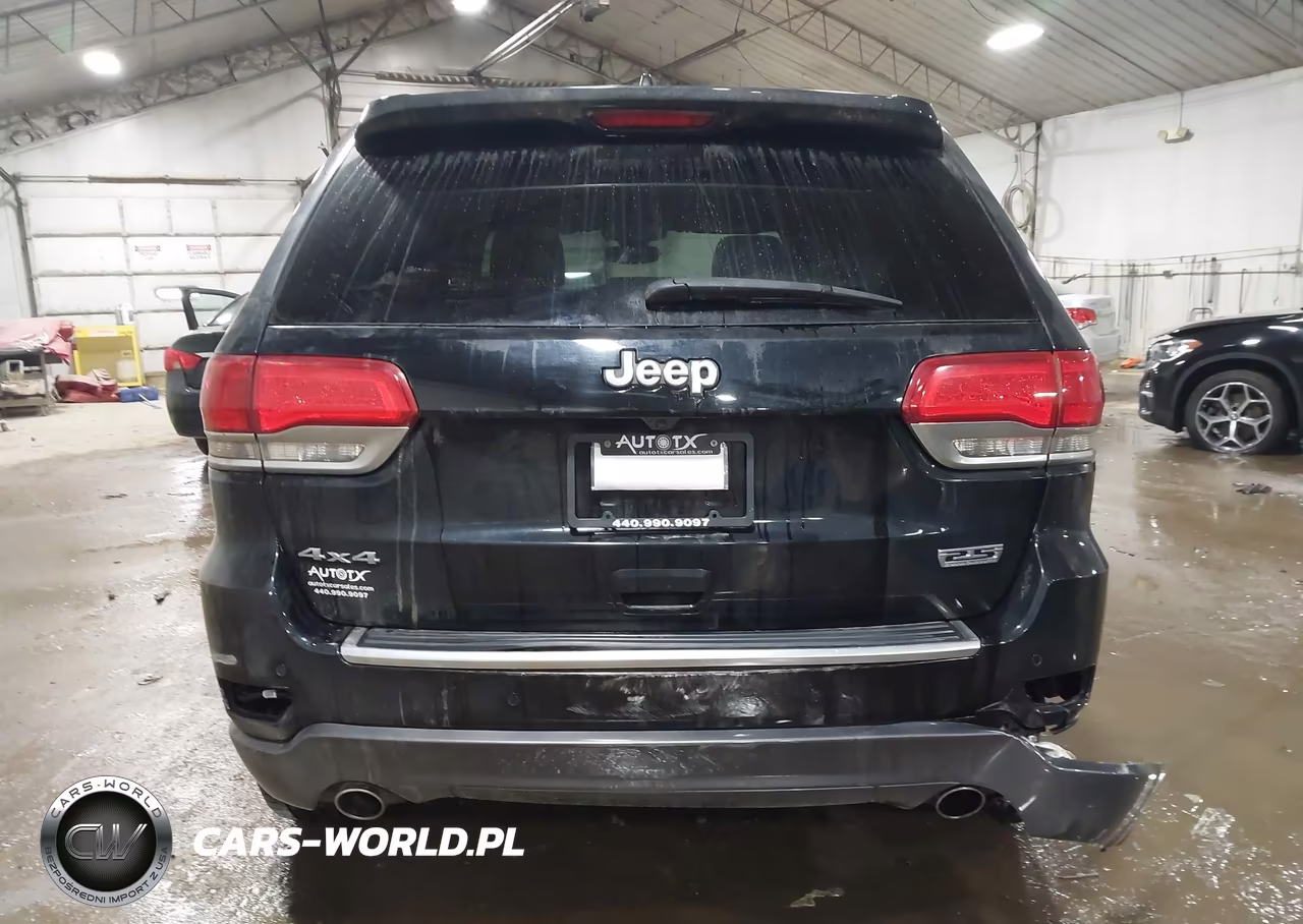 2018 Jeep Grand Cherokee Sterling Edition 4X4 VIN:1C4RJFBGXJC234020 - 16