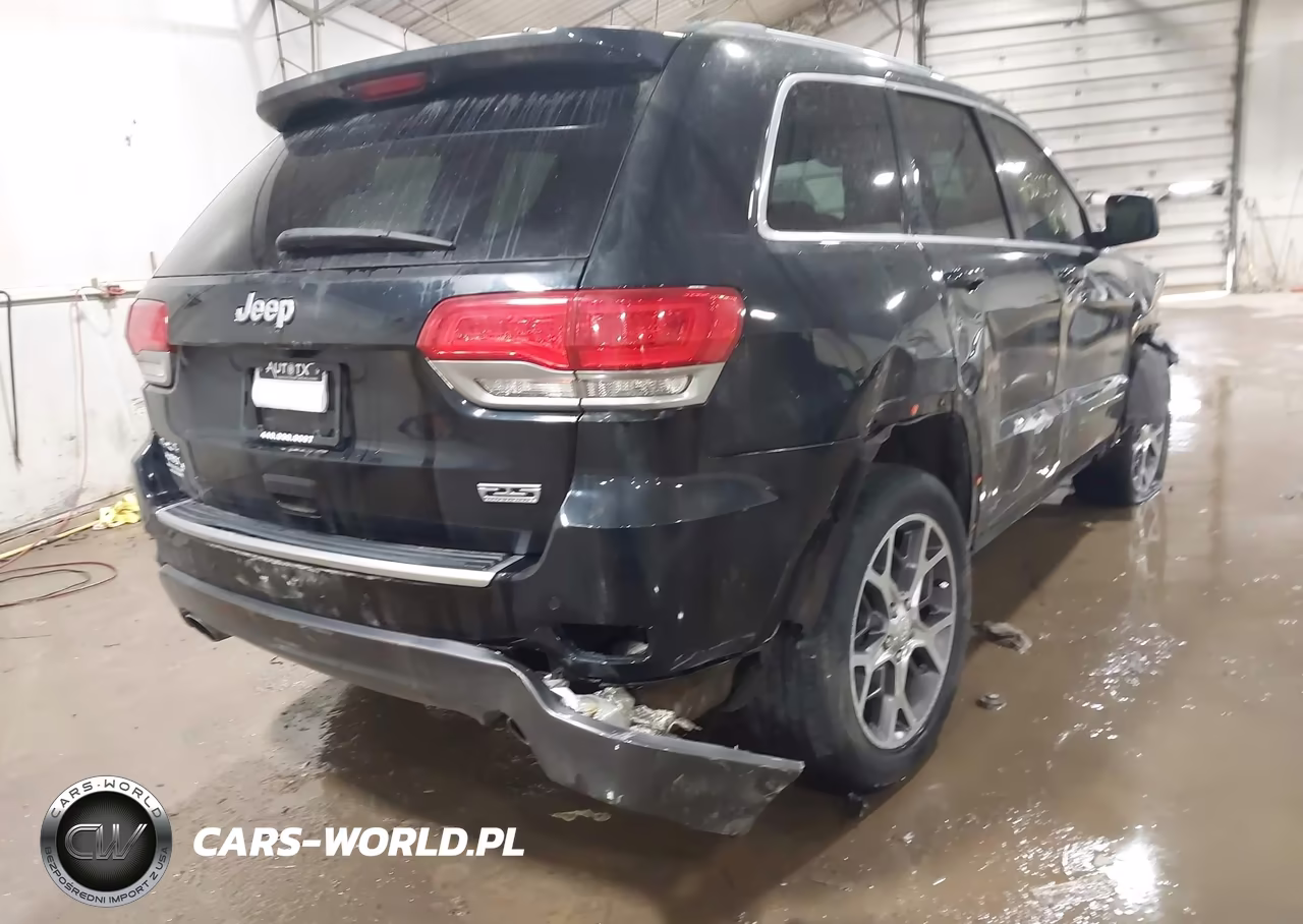 2018 Jeep Grand Cherokee Sterling Edition 4X4 VIN:1C4RJFBGXJC234020 - 4