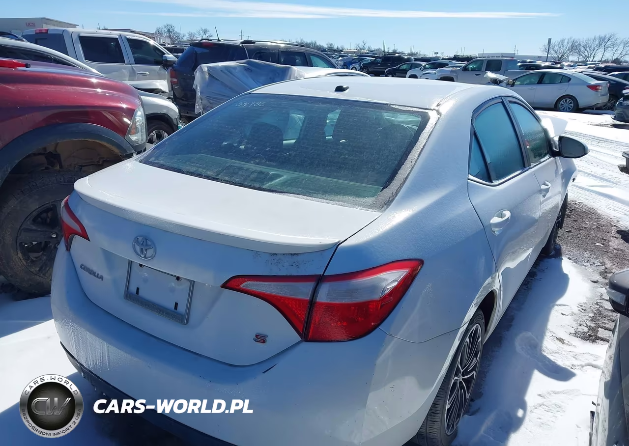 2016 Toyota Corolla S Plus VIN:5YFBURHE3GP460075 - 4