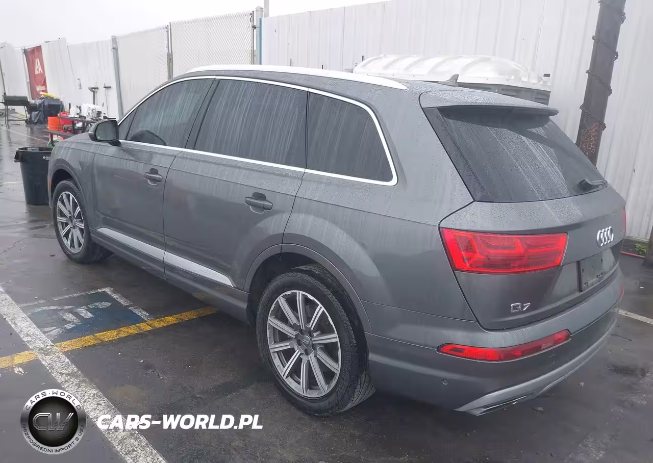 2019 Audi Q7 45 Premium VIN:WA1LHAF75KD024767 - 3