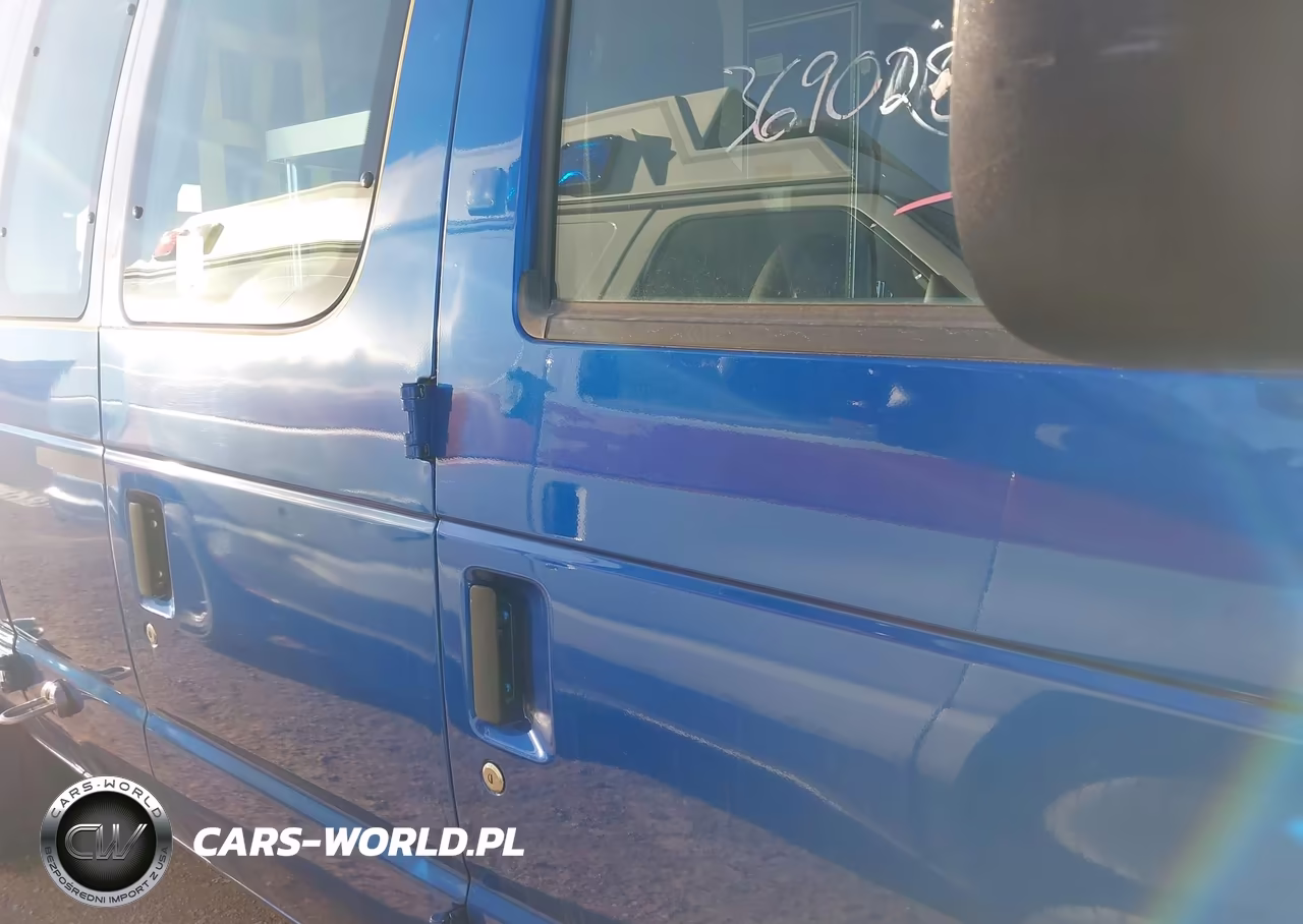 2014 Ford E-350 Super Duty Commercial VIN:1FDSS3EL6EDB15012 - 13