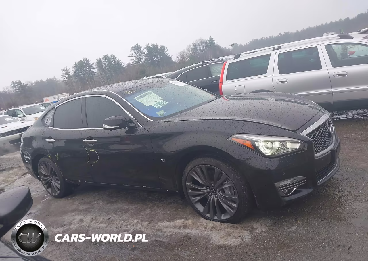 2019 Infiniti Q70 3.7X Luxe VIN:JN1BY1AR6KM585363 - 14