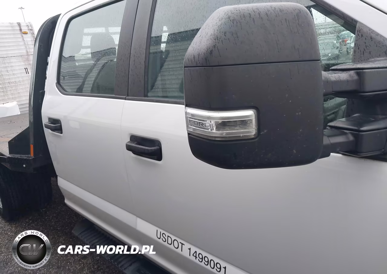 2022 Ford F-350 Chassis Xl VIN:1FD8W3HTXNEG27294 - 17
