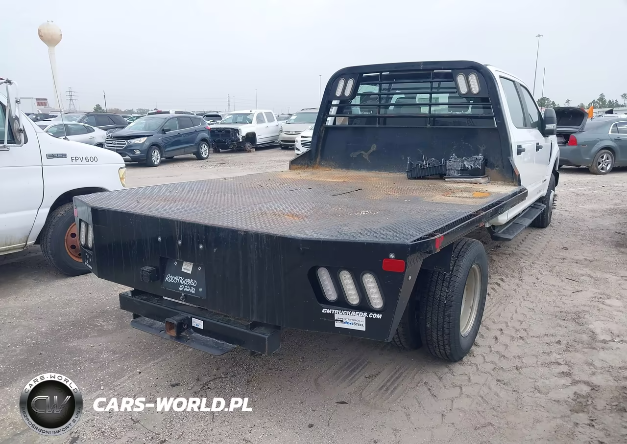 2022 Ford F-350 Chassis Xl VIN:1FD8W3HTXNEG27294 - 4