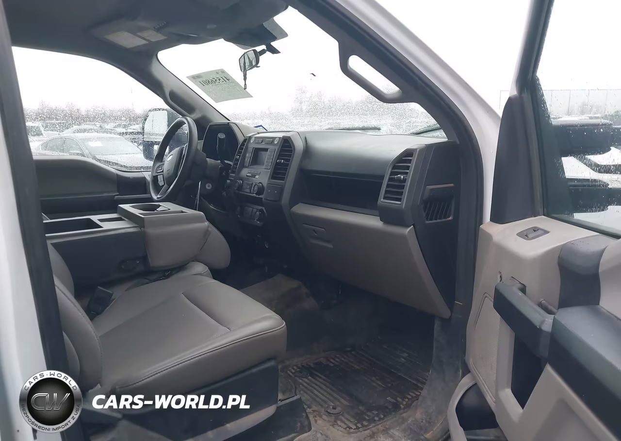2022 Ford F-350 Chassis Xl VIN:1FD8W3HTXNEG27294 - 8
