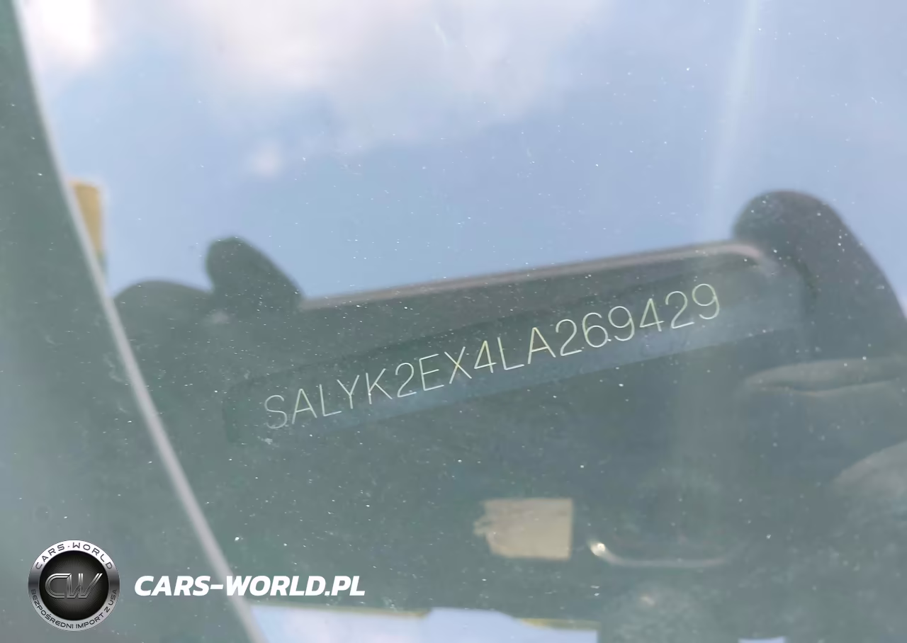 2020 Land Rover Range Rover Velar P250 R-Dynamic S VIN:SALYK2EX4LA269429 - 17