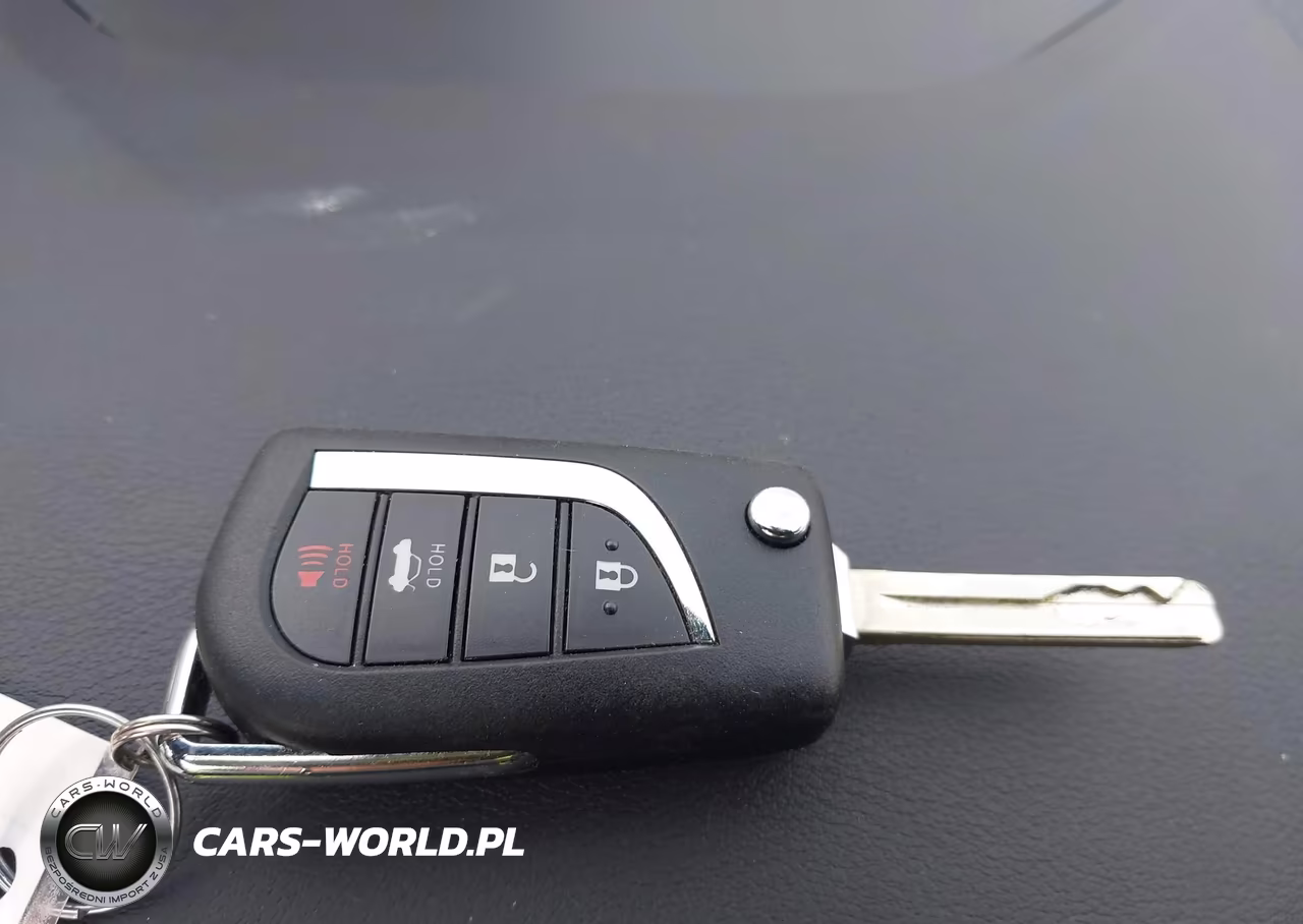 2024 Toyota Corolla Hybrid Le VIN:JTDBCMFE7R3045393 - 11