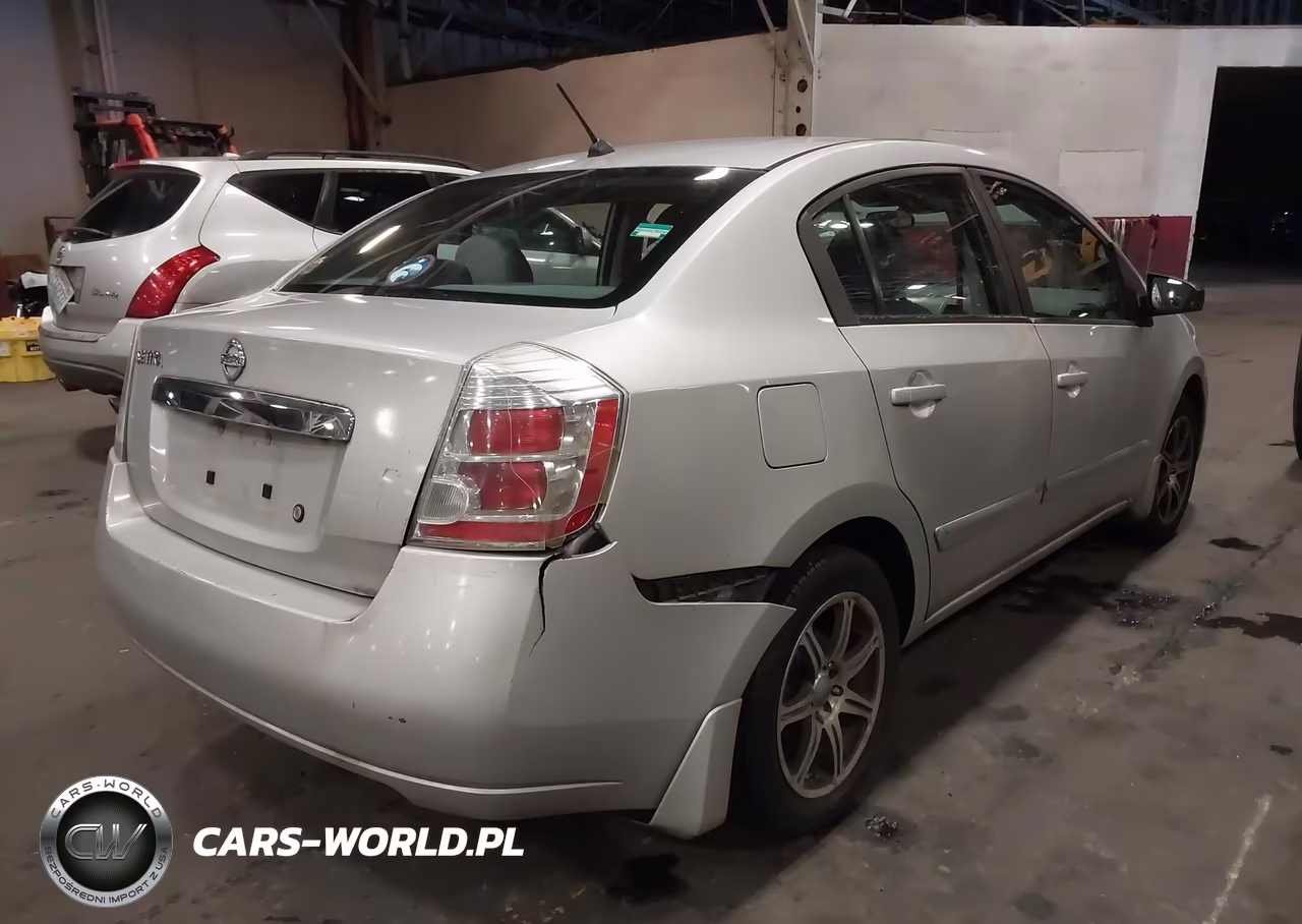 2010 Nissan Sentra 2.0S VIN:3N1AB6AP2AL649013 - 4