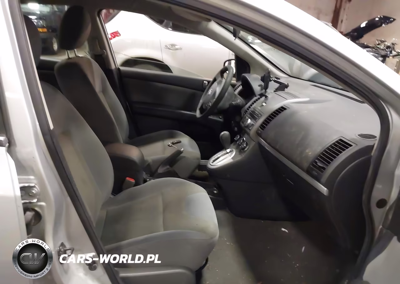 2010 Nissan Sentra 2.0S VIN:3N1AB6AP2AL649013 - 5