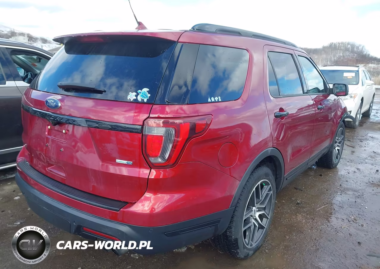 2019 Ford Explorer Sport VIN:1FM5K8GT2KGB20225 - 4
